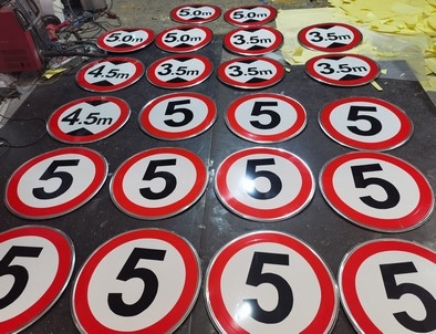 内蒙古内蒙古限速交通标牌厂家